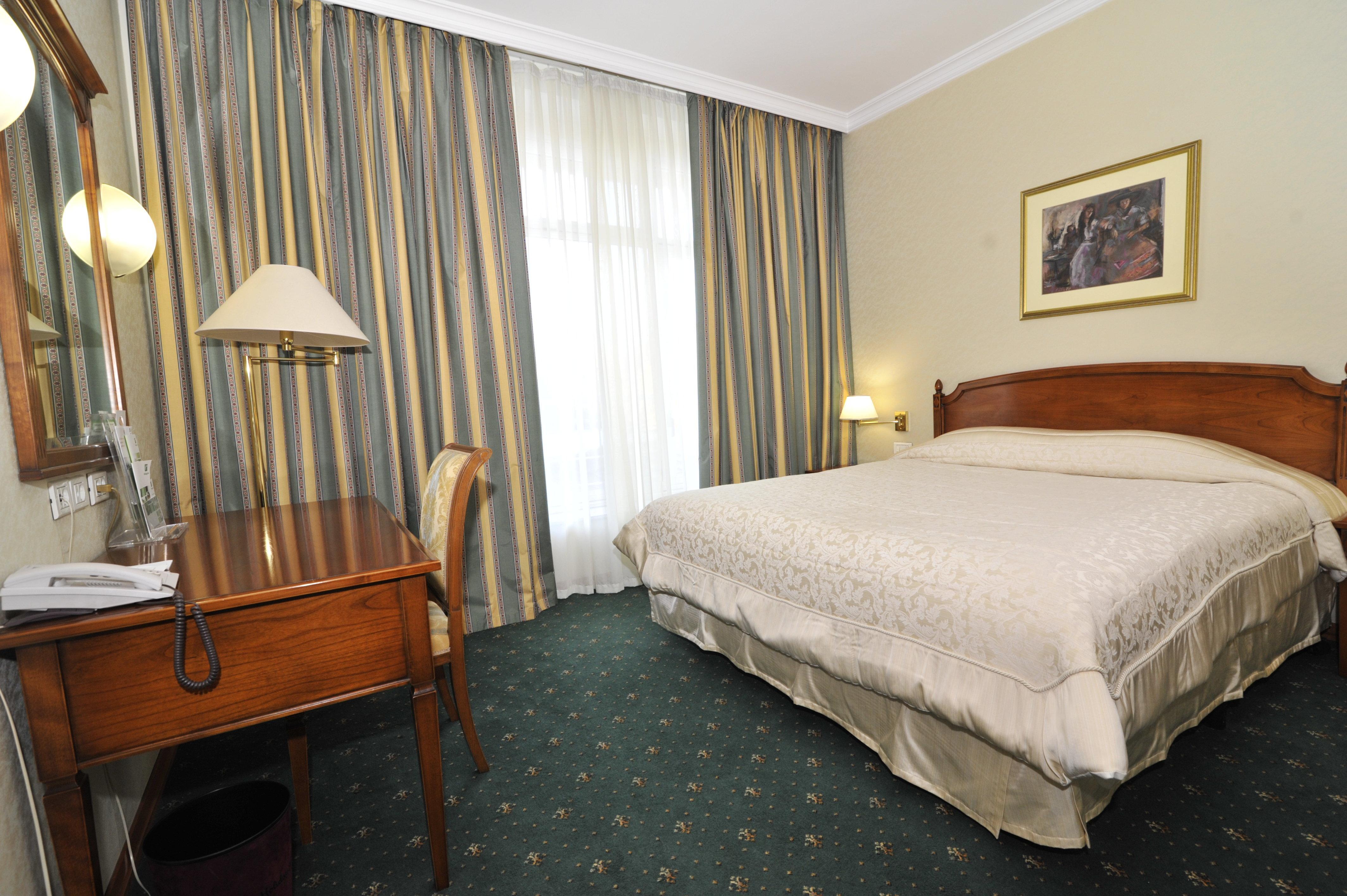 Holiday Inn Skopje By Ihg Exterior foto