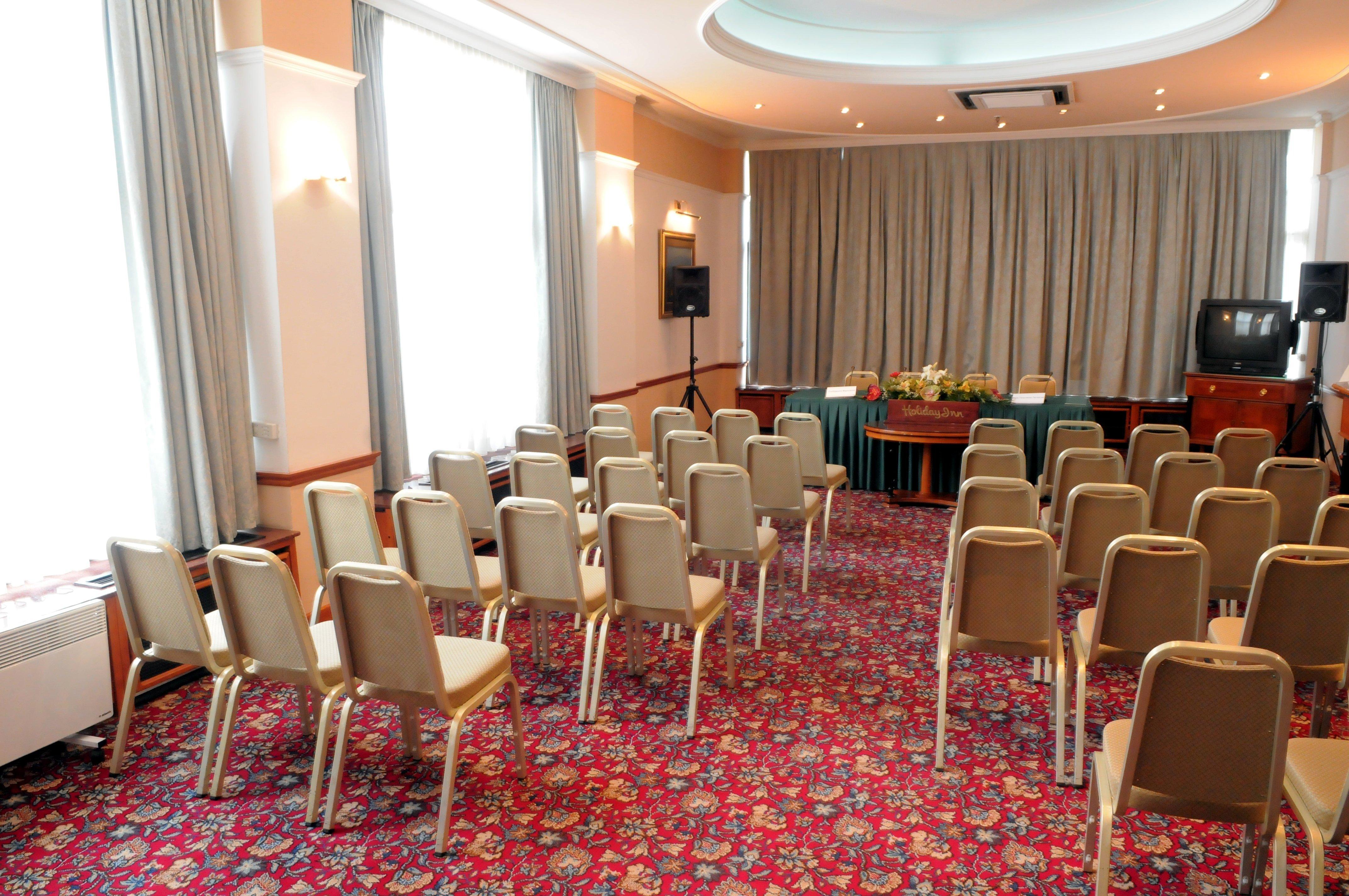 Holiday Inn Skopje By Ihg Facilidades foto